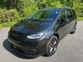 2023 Brilliant Black Crystal Pearl Chrysler Pacifica Touring L AWD  photo #2