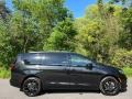 Brilliant Black Crystal Pearl 2023 Chrysler Pacifica Touring L AWD Exterior