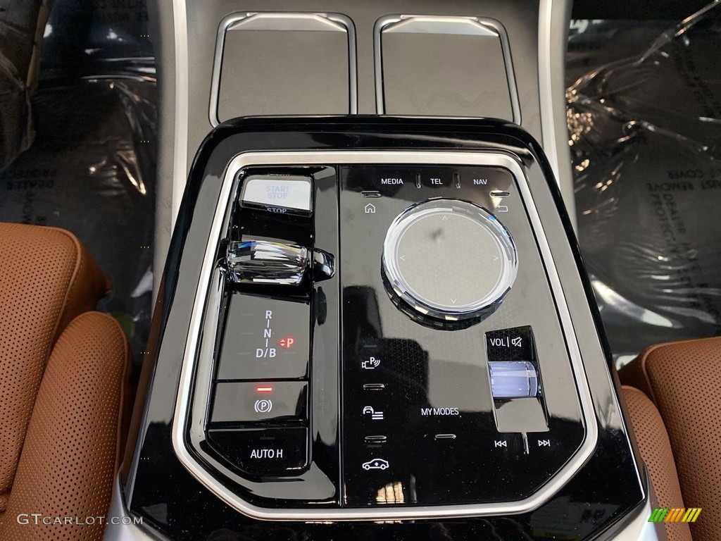 2023 BMW i7 Series xDrive60 1 Speed Automatic Transmission Photo #145975625