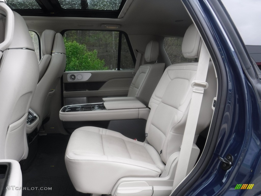 2019 Lincoln Navigator Reserve 4x4 Rear Seat Photo #145975912