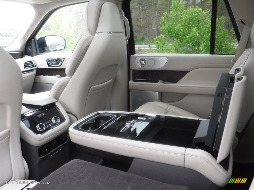 Cappuccino Interior 2019 Lincoln Navigator Reserve 4x4 Photo #145975928