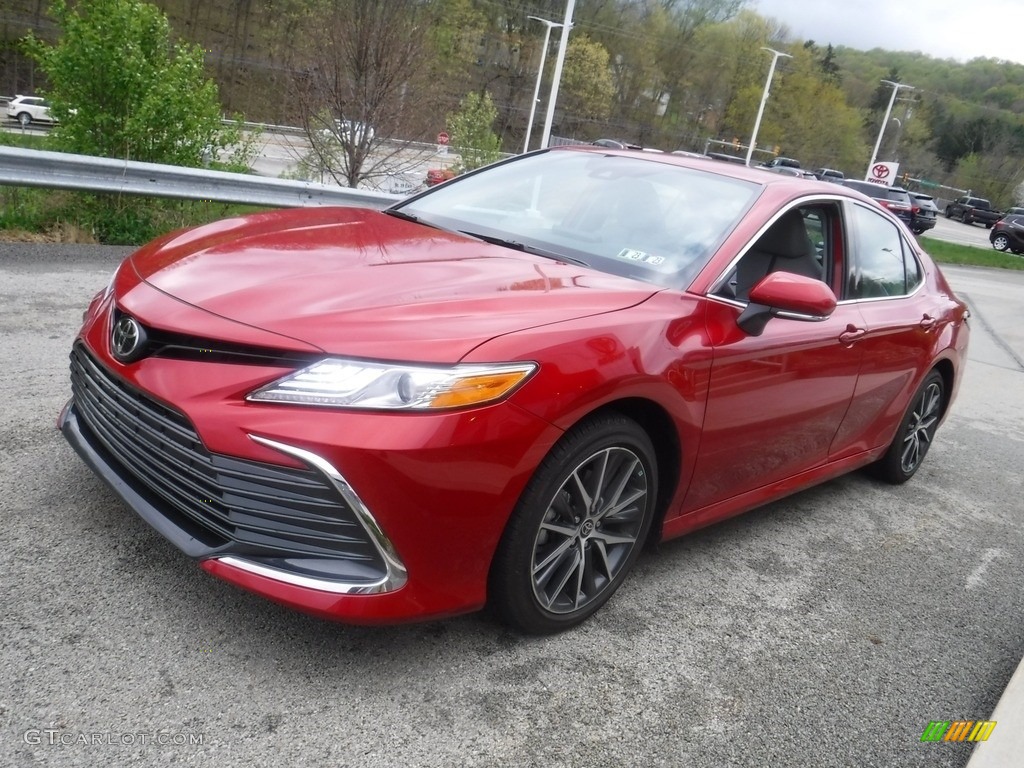 2023 Camry XLE - Supersonic Red / Ash photo #12