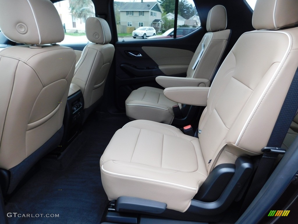 Jet Black/Maple Sugar Interior 2023 Chevrolet Traverse Premier Photo #145977224