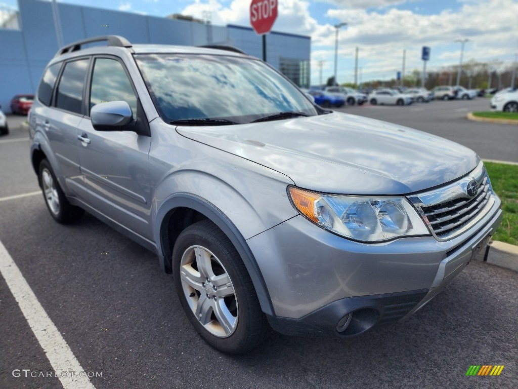 2009 Subaru Forester 2.5 X Limited Exterior Photos
