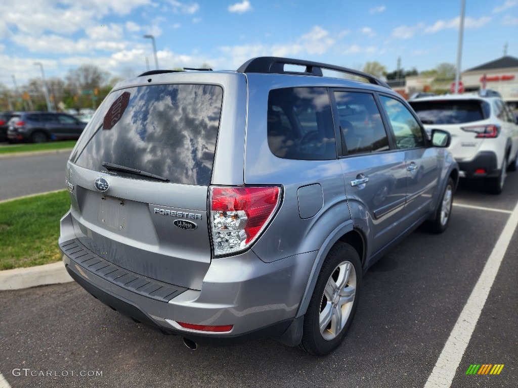 2009 Forester 2.5 X Limited - Steel Silver Metallic / Platinum photo #4