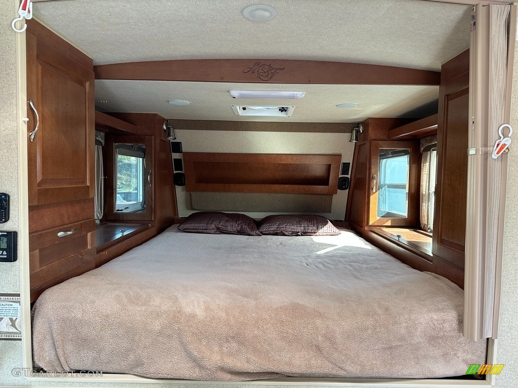 2017 Sierra 3500HD SLE Double Cab - Summit White / Jet Black photo #13
