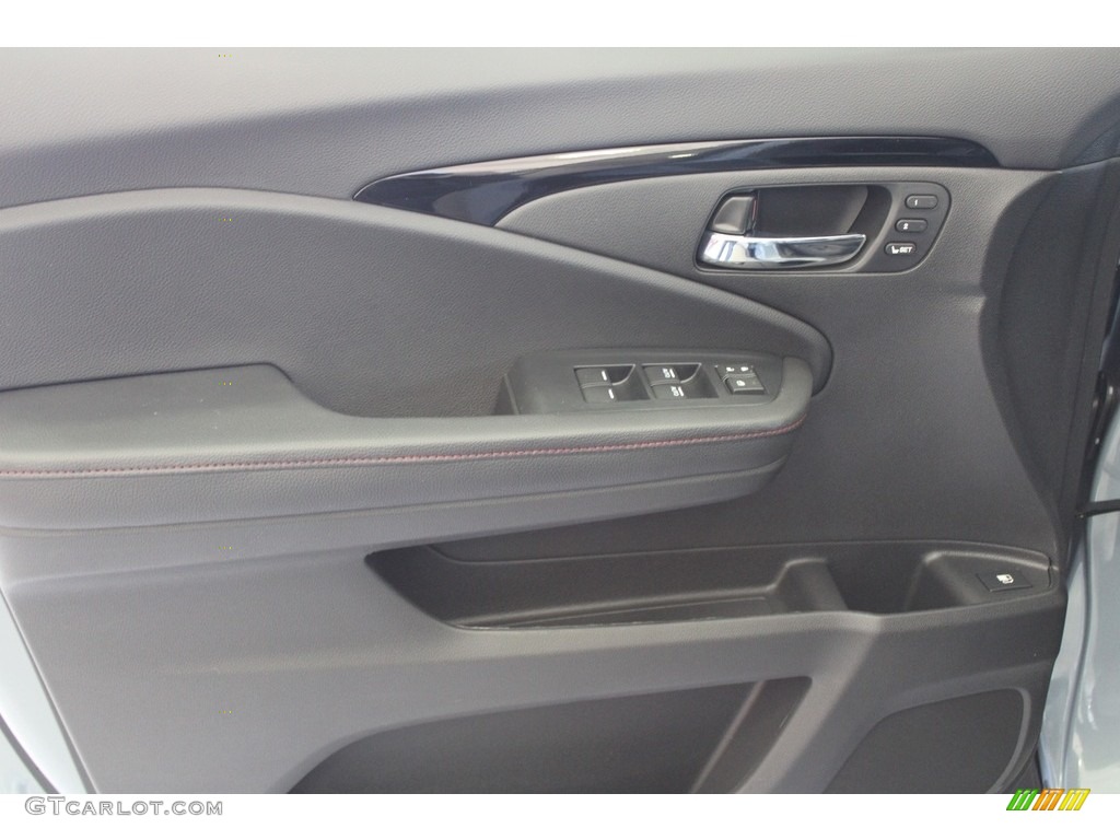2022 Honda Ridgeline Black Edition AWD Door Panel Photos