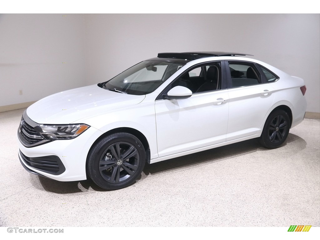 Oryx White Pearl 2022 Volkswagen Jetta SE Exterior Photo #145978536