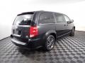 2017 Black Onyx Dodge Grand Caravan SXT  photo #10