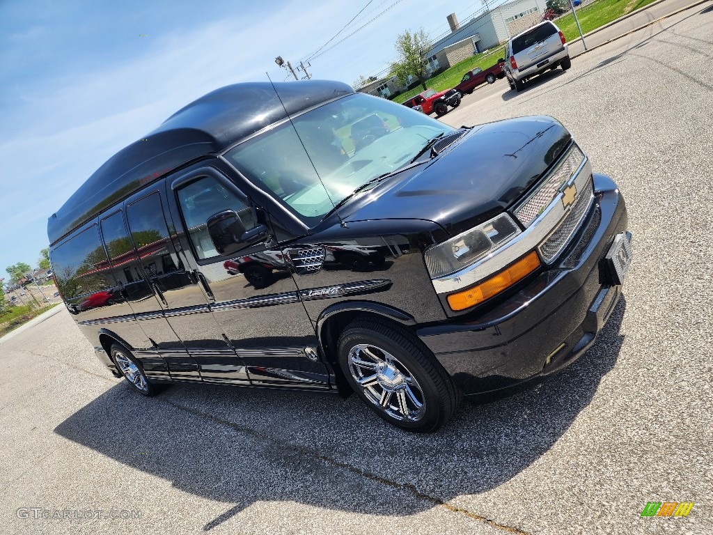 2014 Chevrolet Express 2500 Passenger Conversion Exterior Photos