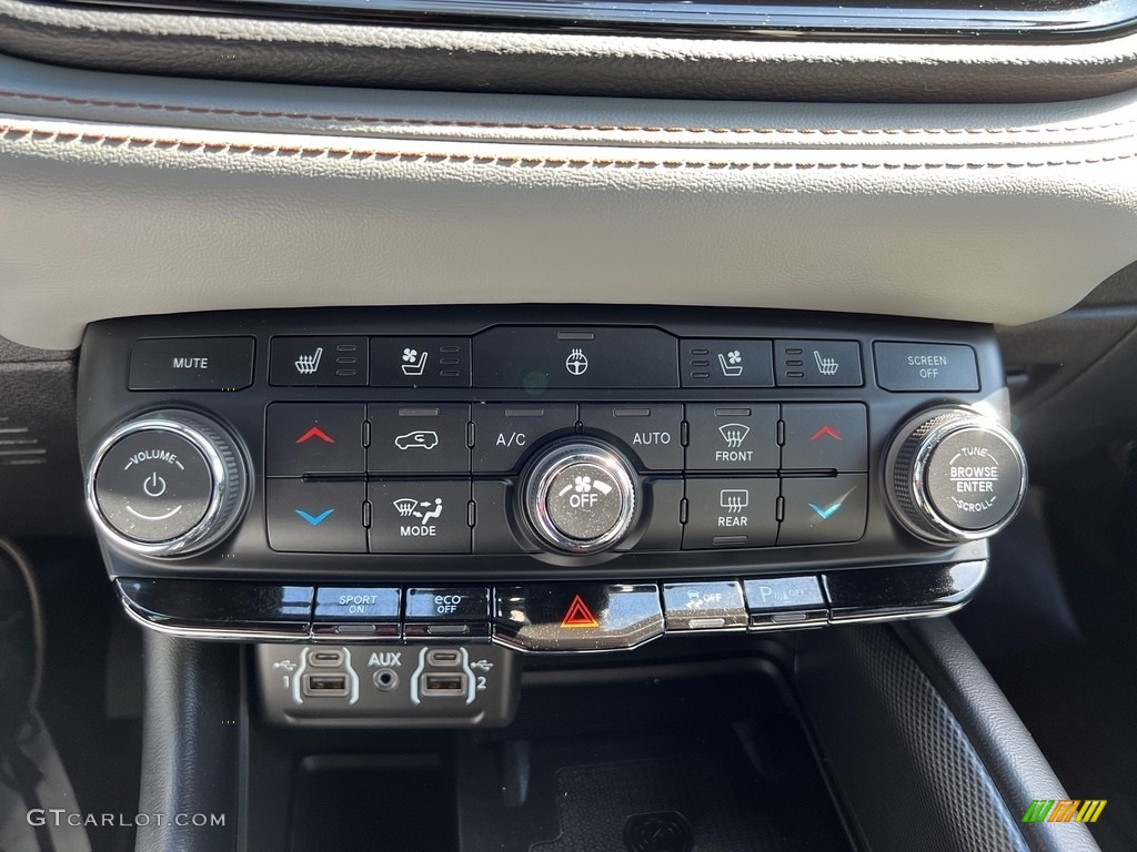 2021 Dodge Durango R/T AWD Controls Photos