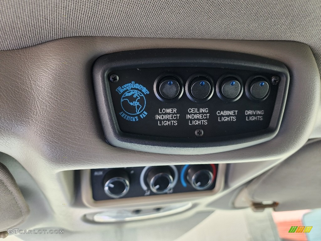 2014 Chevrolet Express 2500 Passenger Conversion Controls Photo #145980291