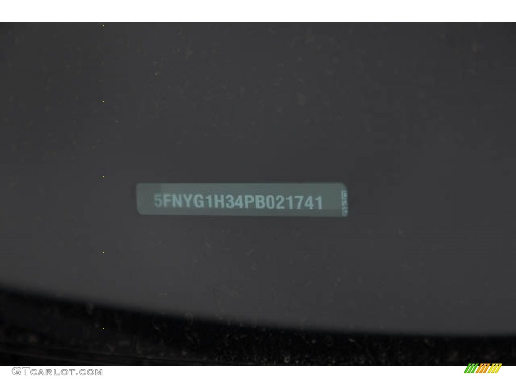 2023 Pilot Sport AWD - Lunar Silver Metallic / Black photo #39