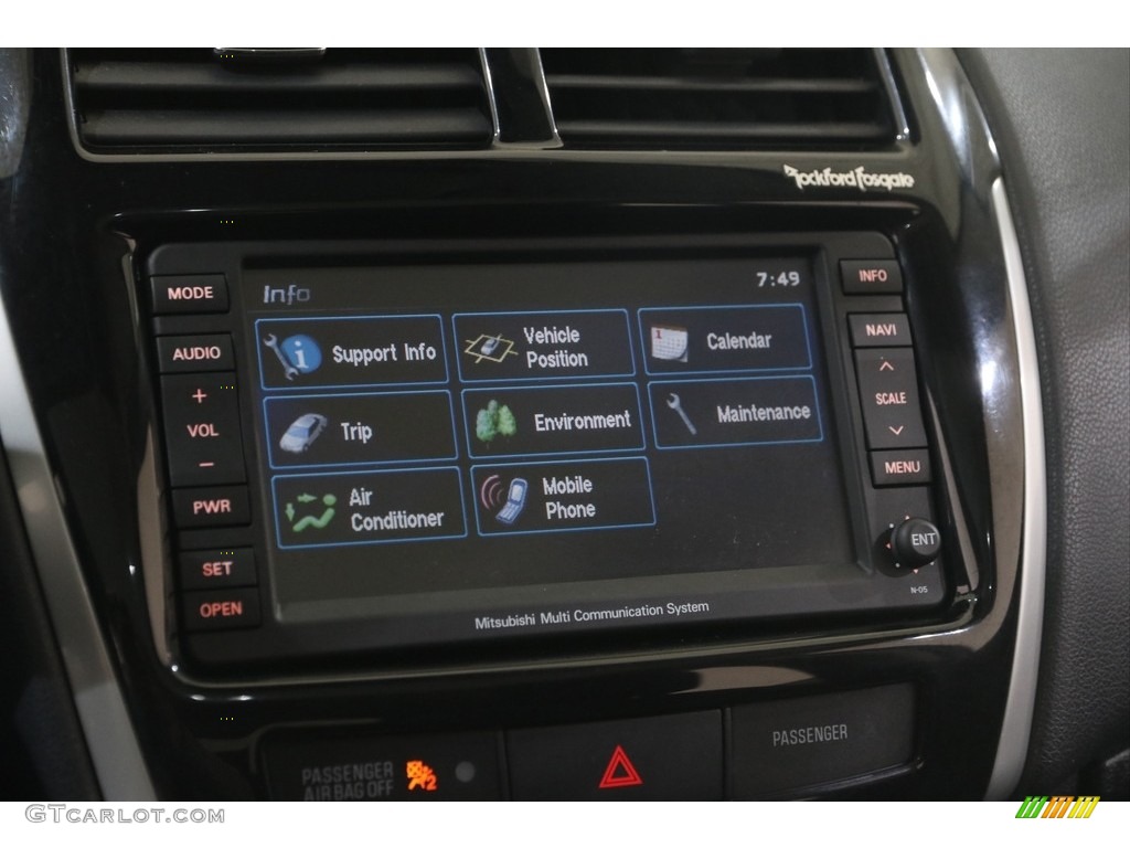 2013 Mitsubishi Outlander Sport SE Controls Photos