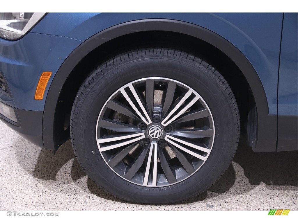 2019 Tiguan SEL 4MOTION - Blue Silk Metallic / Storm Gray photo #22