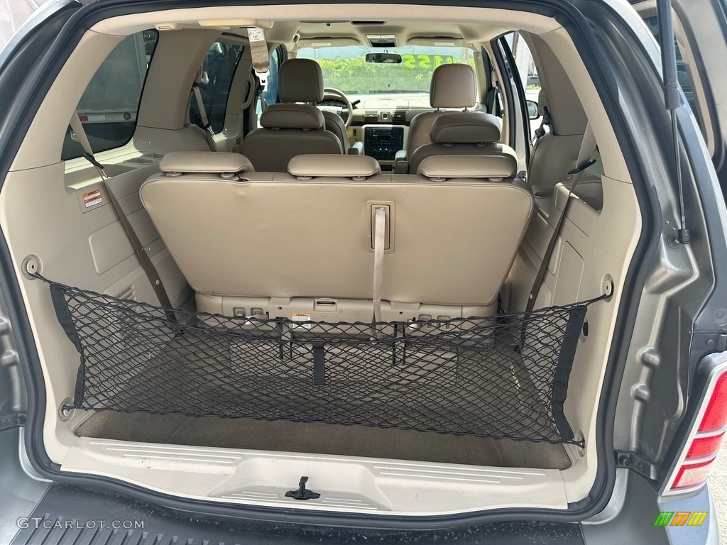 2005 Mercury Monterey Luxury Trunk Photos