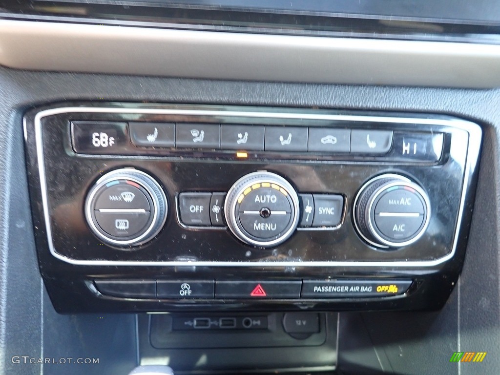 2020 Atlas Cross Sport SEL 4Motion - Pure White / Beige photo #18