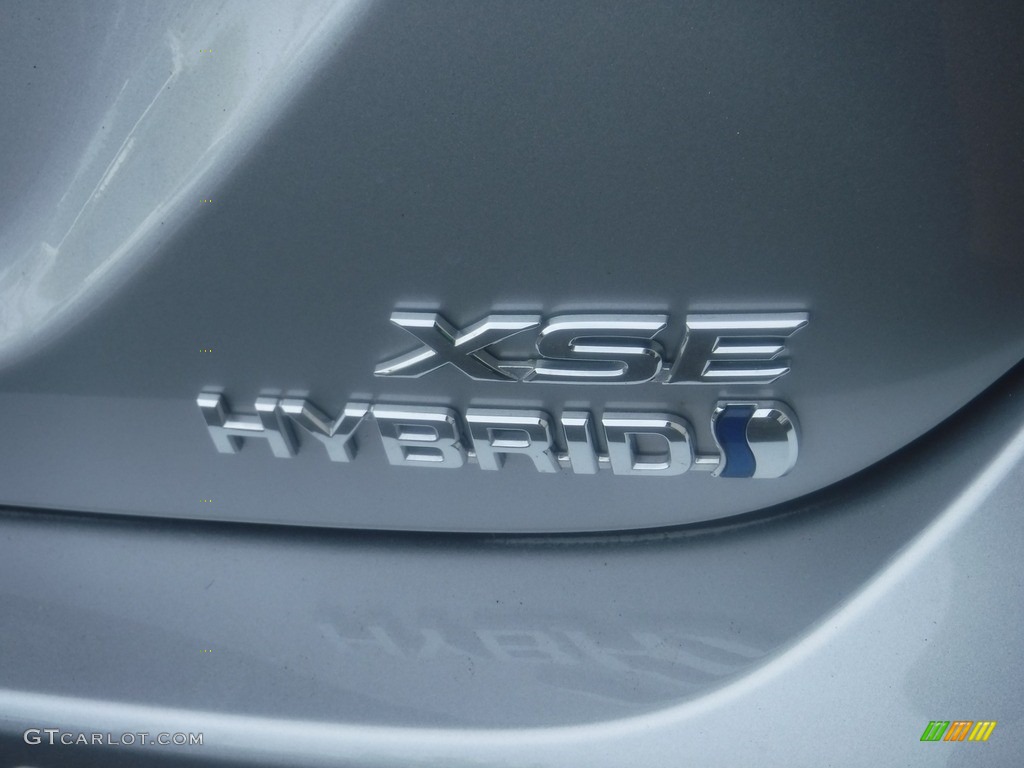 2022 Camry XSE Hybrid - Celestial Silver Metallic / Cockpit Red photo #8