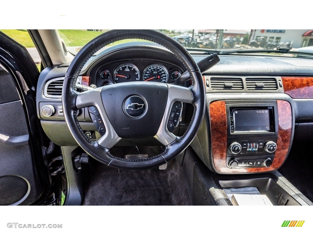 2011 Tahoe LS 4x4 - Black / Ebony photo #28