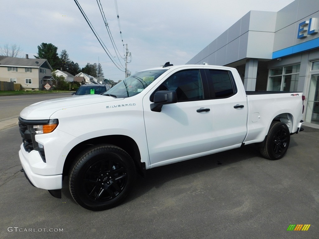 2023 Silverado 1500 Custom Double Cab 4x4 - Summit White / Jet Black photo #1