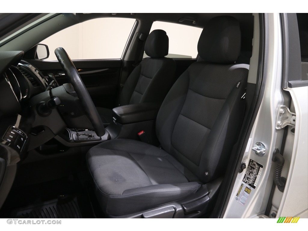 2013 Sorento LX V6 AWD - Bright Silver / Black photo #5