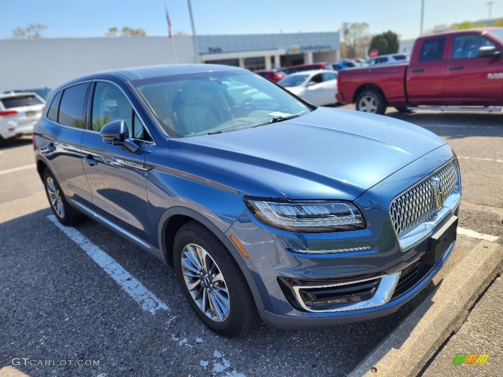 Blue Diamond 2019 Lincoln Nautilus Select AWD Exterior Photo #145989016