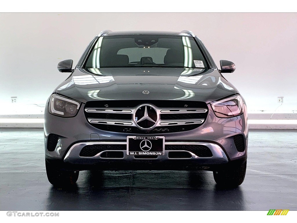 2020 GLC 300 4Matic - Selenite Grey Metallic / Black photo #2