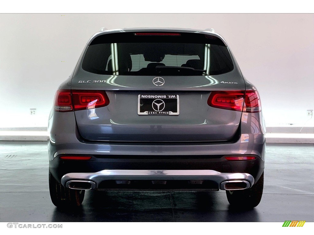 2020 GLC 300 4Matic - Selenite Grey Metallic / Black photo #3