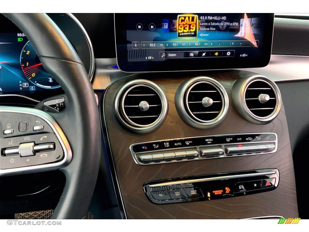 2020 GLC 300 4Matic - Selenite Grey Metallic / Black photo #5