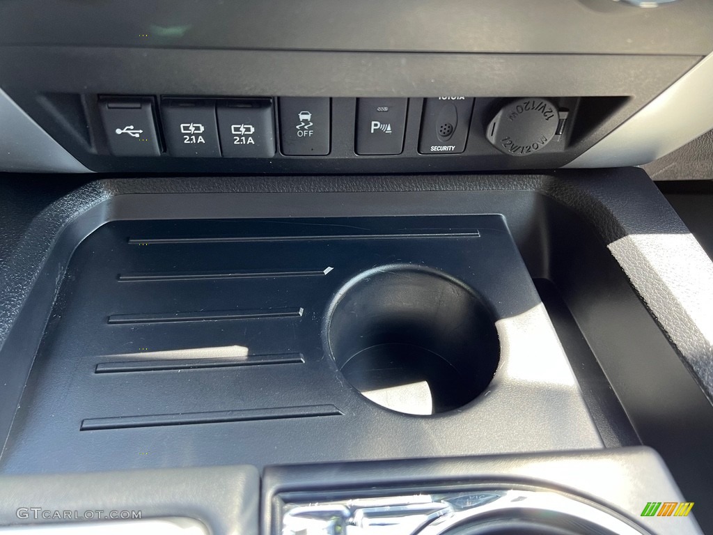 2021 Tundra Platinum CrewMax 4x4 - Silver Sky Metallic / Black photo #29
