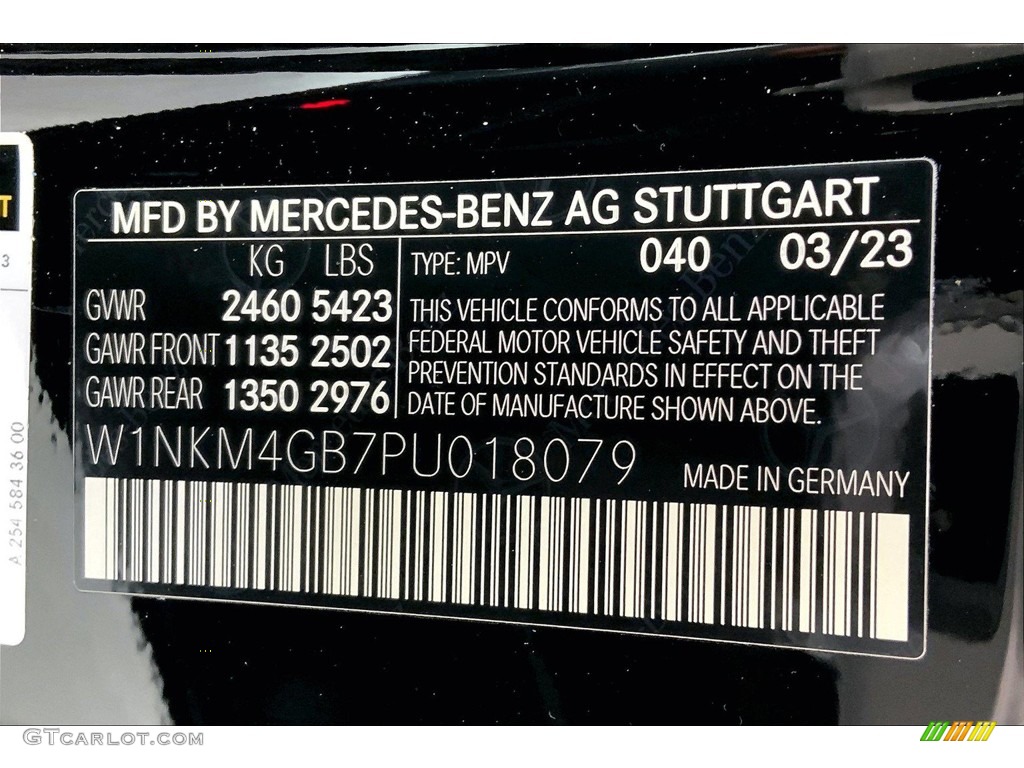 2023 GLC Color Code 040 for Black Photo #145990459