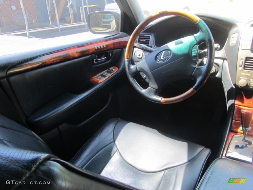 2005 LS 430 Sedan - Black Onyx / Black photo #12