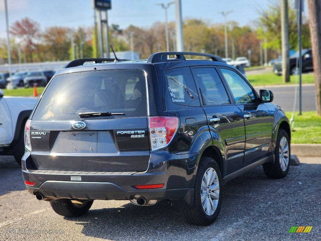 2013 Forester 2.5 X Limited - Dark Gray Metallic / Platinum photo #6