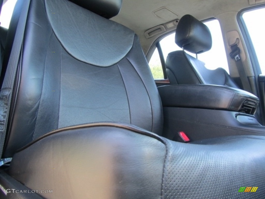 2005 LS 430 Sedan - Black Onyx / Black photo #21