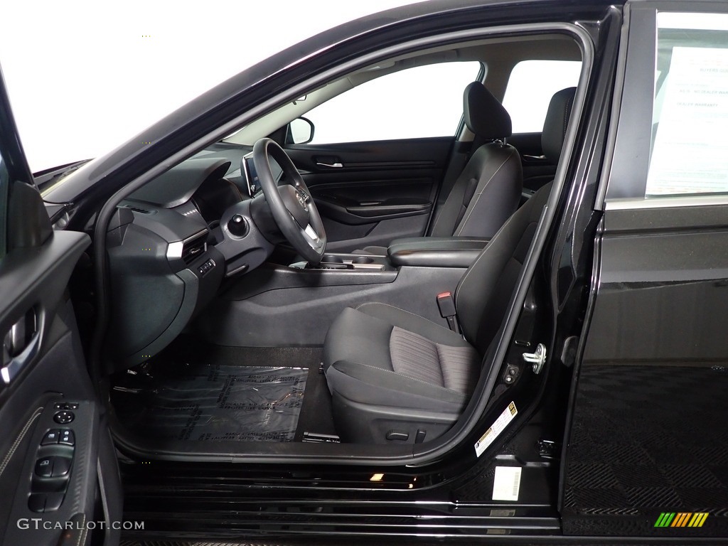 2020 Altima S - Super Black / Charcoal photo #20