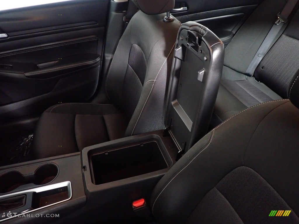 2020 Altima S - Super Black / Charcoal photo #31