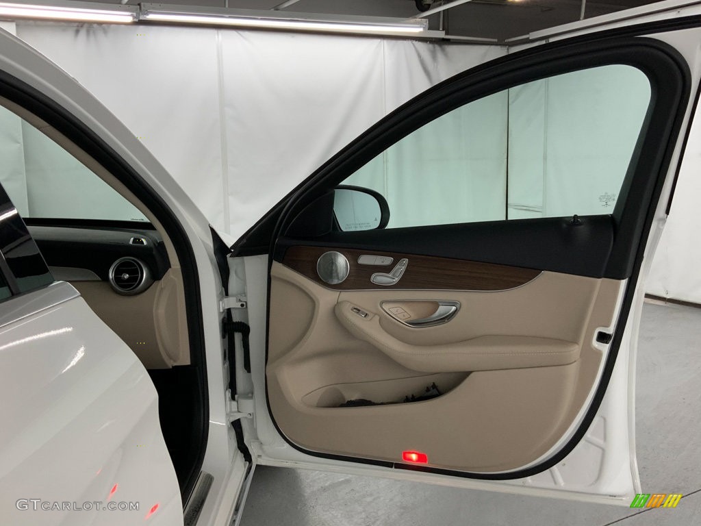 2019 C 300 4Matic Sedan - Polar White / Silk Beige/Black photo #31