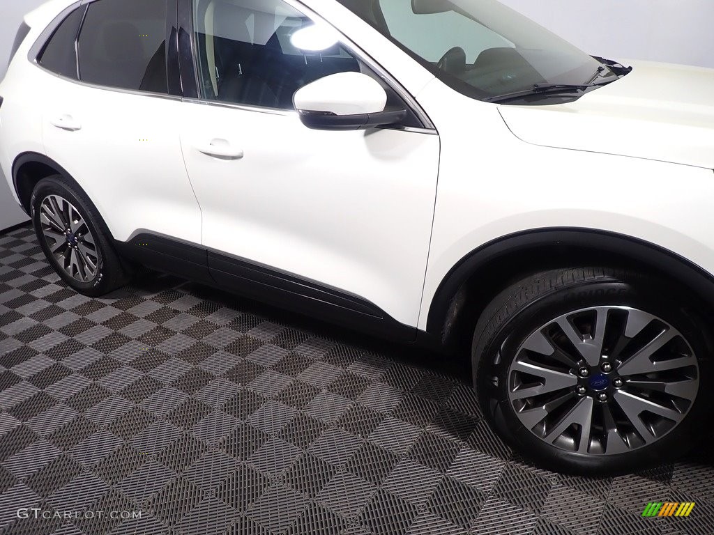 2020 Escape Titanium 4WD - Star White Metallic Tri-Coat / Ebony Black photo #5