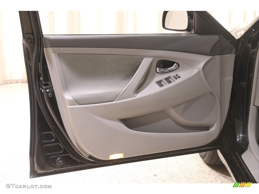 2010 Camry LE - Black / Ash Gray photo #4