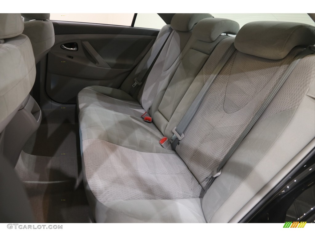 2010 Camry LE - Black / Ash Gray photo #16