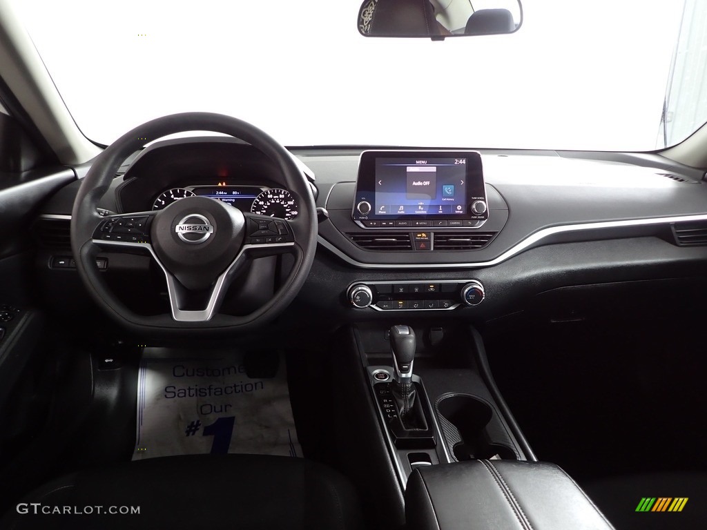 2019 Altima S AWD - Glacier White / Charcoal photo #24
