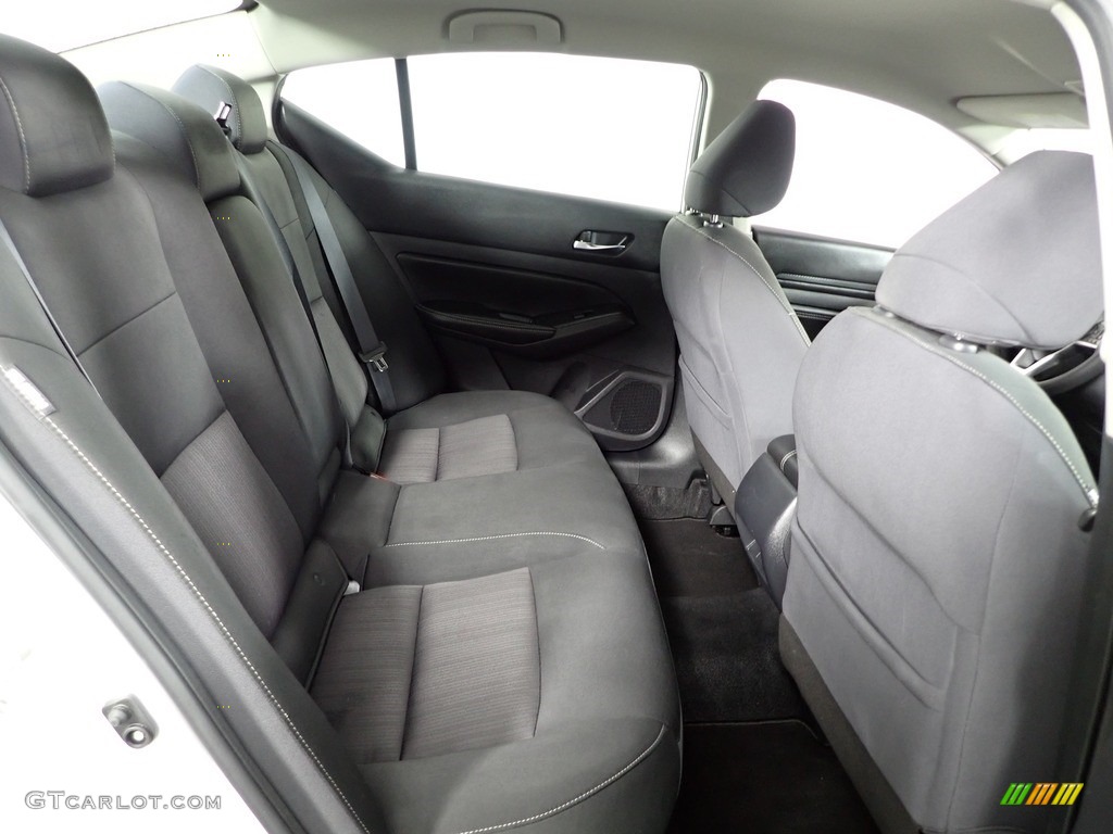 2019 Altima S AWD - Glacier White / Charcoal photo #28