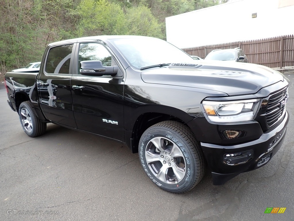 Diamond Black Crystal Pearl 2023 Ram 1500 Laramie Crew Cab 4x4 Exterior Photo #145996338