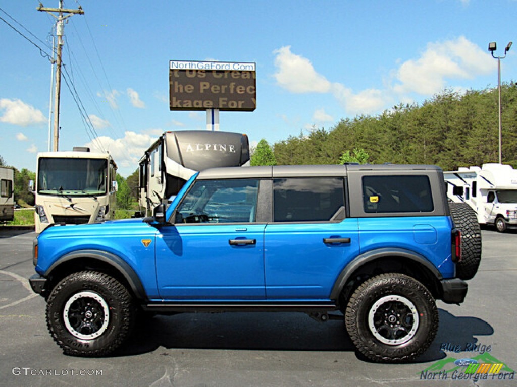 Velocity Blue Metallic 2023 Ford Bronco Badlands 4X4 4-Door Exterior Photo #145998335