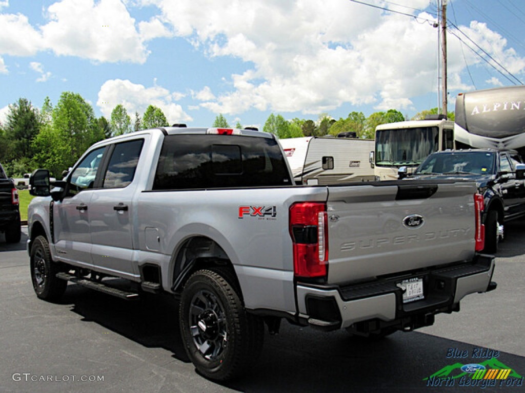 2023 F250 Super Duty STX Crew Cab 4x4 - Iconic Silver Metallic / Medium Dark Slate photo #3
