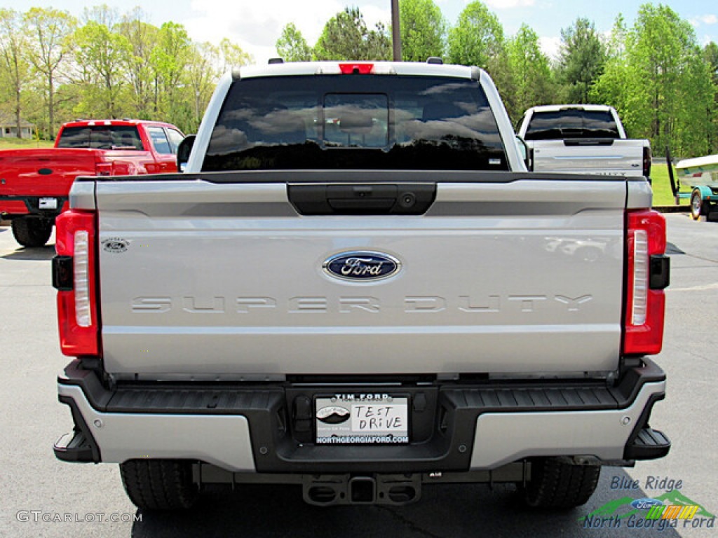2023 F250 Super Duty STX Crew Cab 4x4 - Iconic Silver Metallic / Medium Dark Slate photo #4