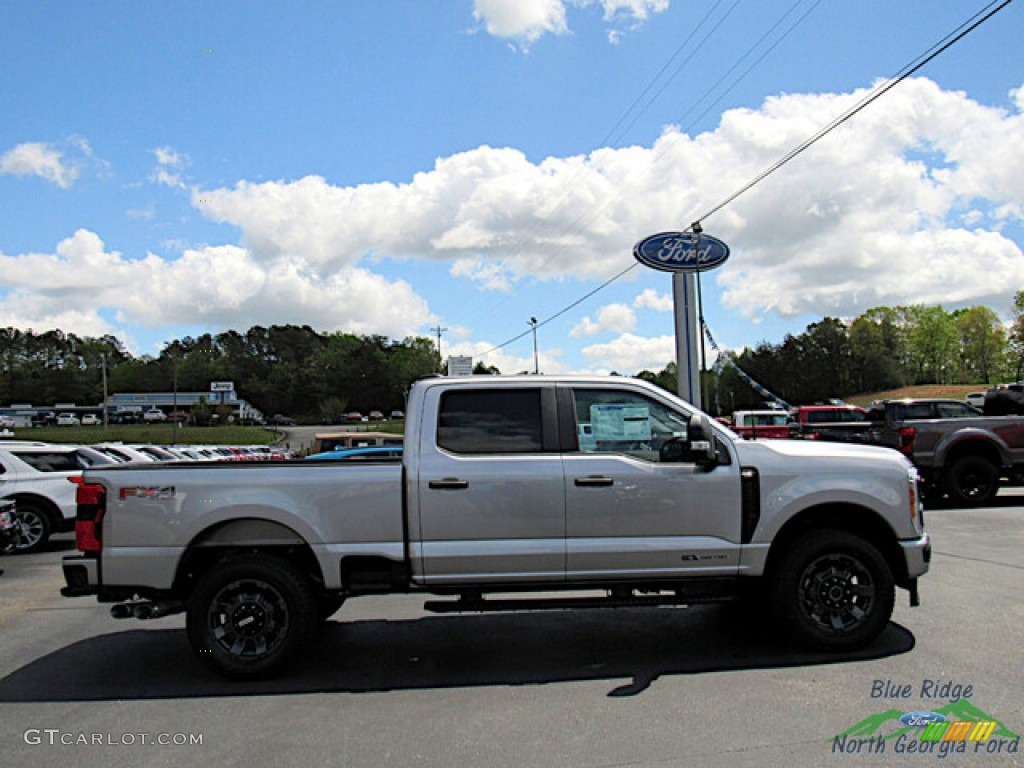 2023 F250 Super Duty STX Crew Cab 4x4 - Iconic Silver Metallic / Medium Dark Slate photo #6