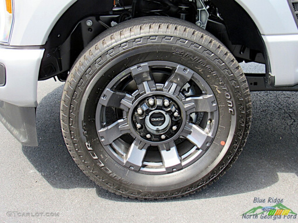 2023 F250 Super Duty STX Crew Cab 4x4 - Iconic Silver Metallic / Medium Dark Slate photo #9