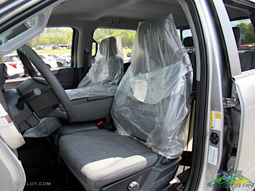 2023 F250 Super Duty STX Crew Cab 4x4 - Iconic Silver Metallic / Medium Dark Slate photo #11