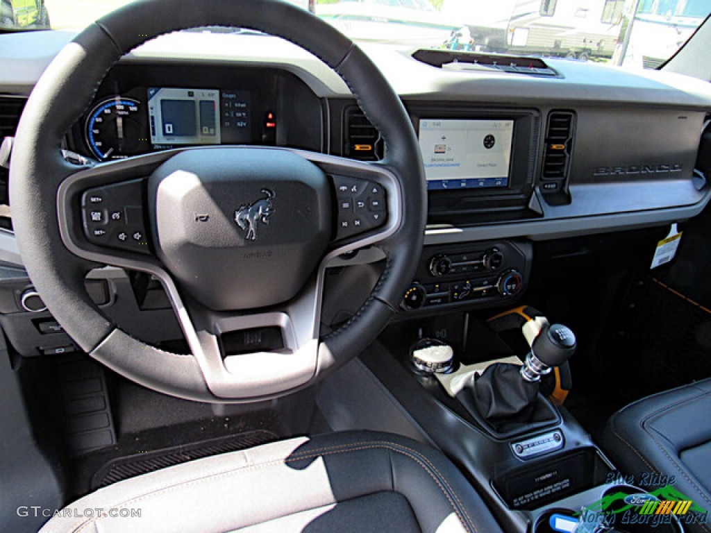 2023 Ford Bronco Badlands 4X4 2-Door Black Onyx Dashboard Photo #145998500
